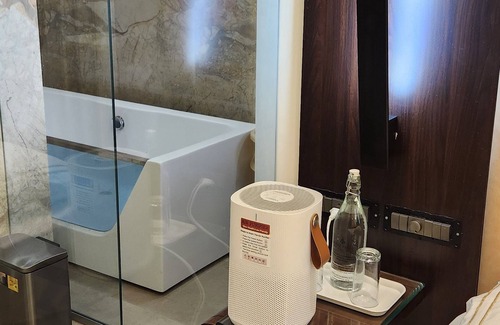 Jalgaon Hotel | Hotel Royal Palace