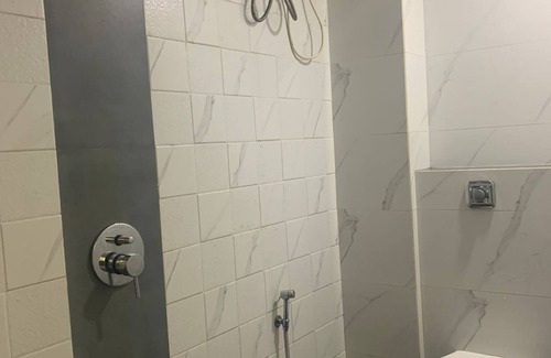 Chembur East Hotel | Hotel Royal Residency