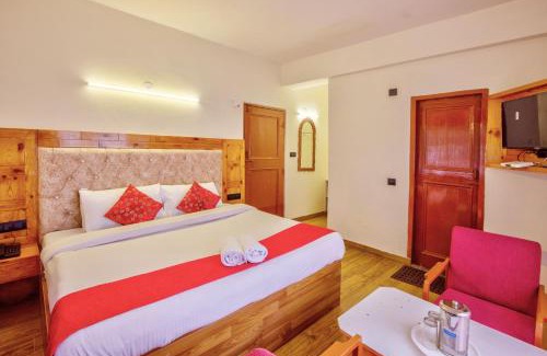 New Manali Hotel | HOTEL ROyAL THE MALL MANALI