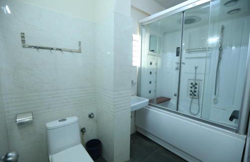 Gandhi Nagar Hotel | Hotel RR International