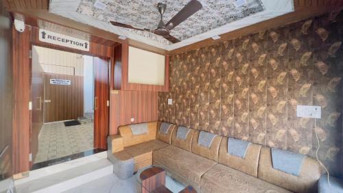 Jabalpur Hotel | Hotel RS Residency