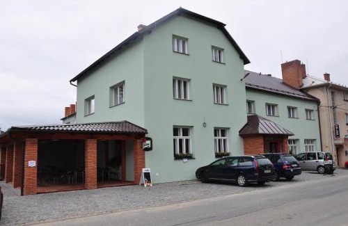 Kunstat Hotel | Hotel Rudka