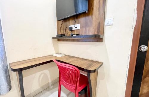 Varanasi Hotel | HOTEL RUDRA ! Varanasi ! fully-Air-Conditioned hotel at prime location with Parking-LIFT-wifi-Restaurant availability, near Kashi Vishwanath Temple, and Ganga ghat, Luxurious Rooms