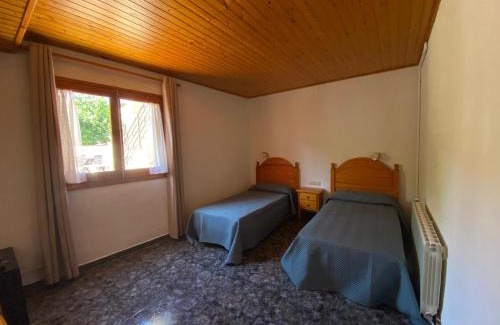 Vilanova d'Escornalbou Hotel | Hotel Rural Cal Amadeu