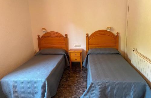 Vilanova d'Escornalbou Hotel | Hotel Rural Cal Amadeu