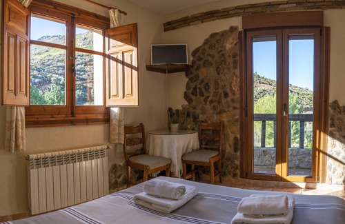 Guejar Sierra House | Hotel Rural Fuente la Teja