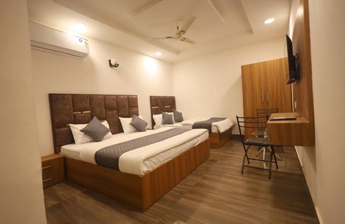 Sikandra Hotel | Hotel Saarthi