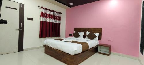 Mahabaleshwar Hotel | Hotel Sai Niwas