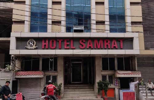 Jhansi Hotel | Hotel Samrat, Jhansi