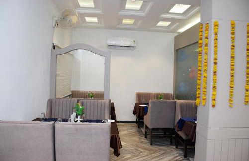 Rajgarh Hotel | Hotel Sanskriti Palace