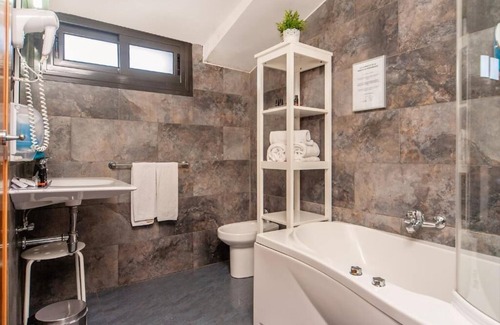 Rubi Hotel | Hotel Sant Pere II