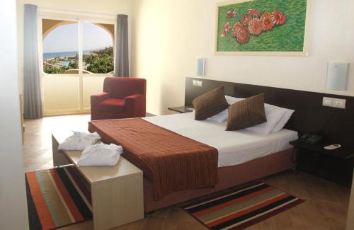 Porto Novo Hotel | Hotel Santantao Art Resort