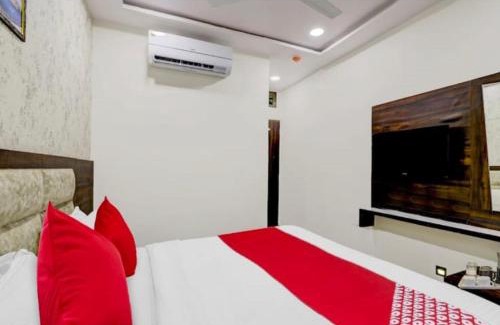 Navrangpura Hotel | HOTEL SAROVAR INN