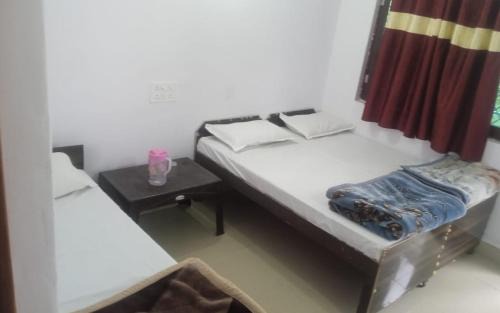Narainkoti Bed & Breakfast | Hotel Sarthak Bed n Breakfast by StayApart