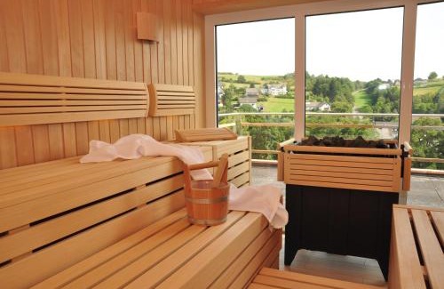 Hallenberg Hotel | Hotel Sauerländer Hof