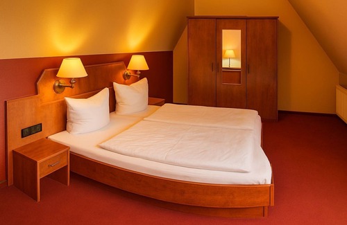 Schwarzenbek Hotel | Hotel Schwarzenbek