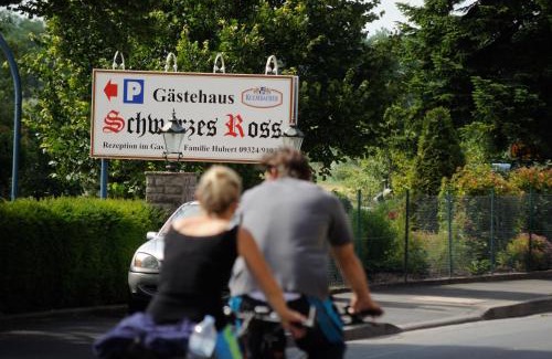 Schwarzach am Main Hotel | Hotel Schwarzes Ross