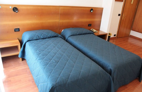 Desio Hotel | Hotel Selide