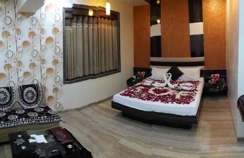 Navsari Hotel | HOTEL SHAHI DARBAR Navsari