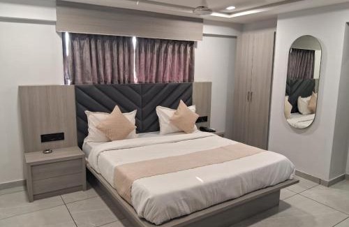 Ahmedabad Hotel | Hotel Shaligram Inn