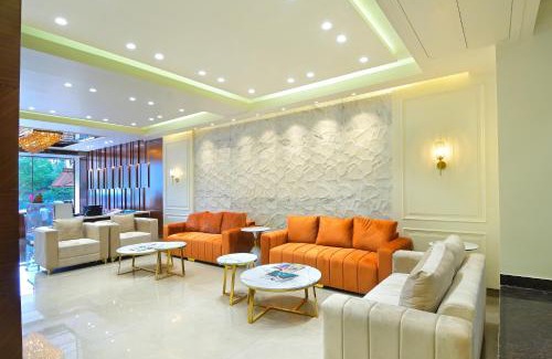 Paharganj Hotel | HOTEL SHANDON-2 Mins From Connaught Place