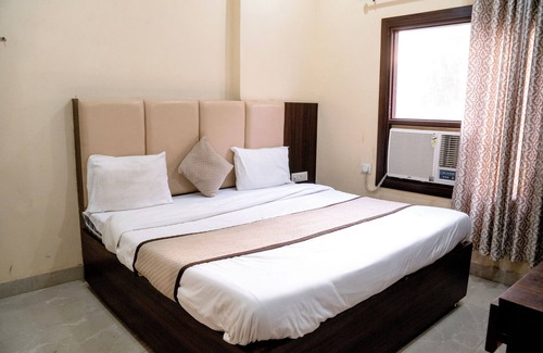 Agra Hotel | Hotel Shivay Palace