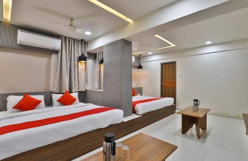Ahmedabad City Centre Hotel | Hotel Shivganga