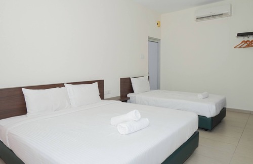 Gelang Patah Hotel | Hotel Shlyo