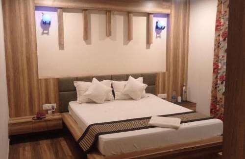 Dhanbad Hotel | Hotel Shubh Ashish Near Bank More