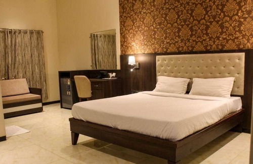 Thane West Hotel | Hotel Shubham Inn