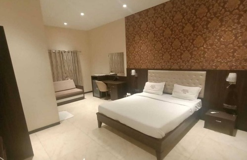 Thane West Hotel | Hotel Shubham Inn