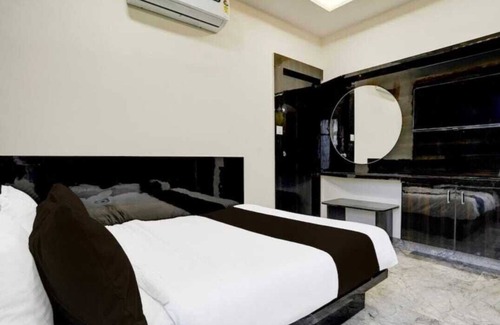 Thaltej Hotel | HOTEL SHUBHAM INN THALTEJ