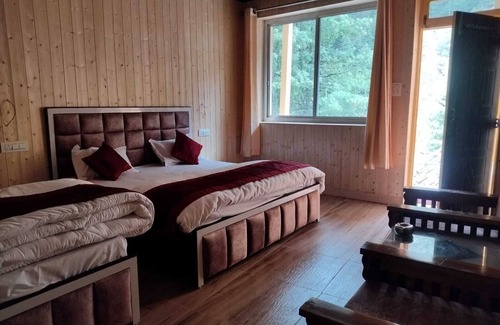 Gangotri Hotel | Hotel Shwetambara