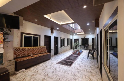 Mathura House | Hotel Shyam Inn - Super Deluxe Air Conditioning