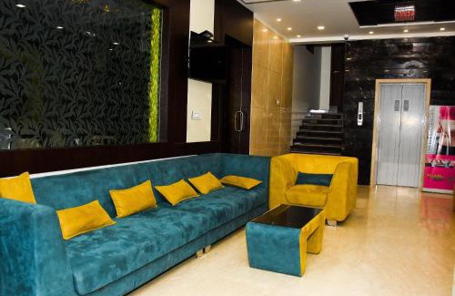 Bhuj Hotel | Hotel Shyam Palace