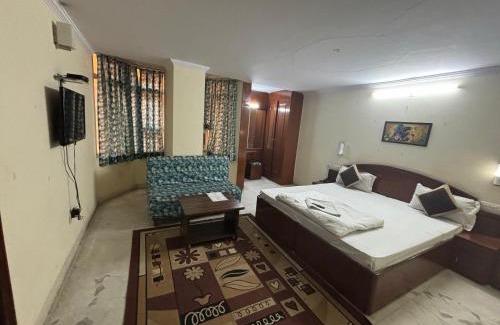 Sindhi Camp Hotel | Hotel Siddhi Vinayak station road Jaipur
