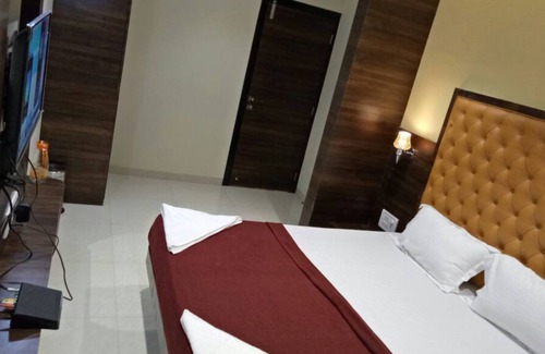 Prabhadevi Hotel | Hotel Silver Elite
