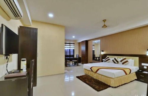 Bilaspur Hotel | Hotel Silver Oak