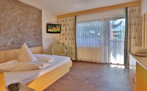 Serfaus Hotel | Hotel Silvretta - im Sommer INKLUSIVE Super-Sommer-Card
