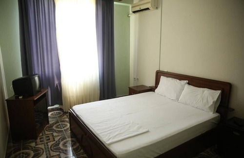 Tushemisht Hotel | Hotel Sirena Pogradec