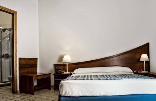 Isola delle Femmine Hotel | Hotel Sirenetta