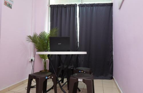 Taman Desa Tebrau Hotel | Hotel Sixty Nine