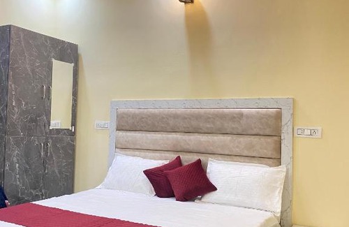 Rishikesh Hotel | Hotel Siya Palace