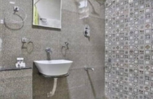 Vadodara Hotel | Hotel SK
