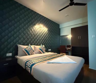 Rumtek Hotel | Hotel Sky High