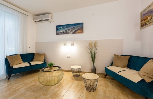 Maini Hotel | Hotel Skyprime