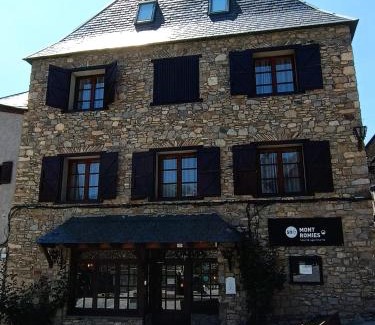 Salardu Hotel | Hotel SNÖ Mont Romies