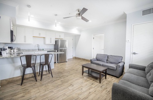 Redington Shores Hotel | Hotel Sol