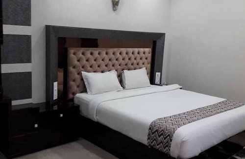 Agartala Hotel | Hotel Somraj Regency