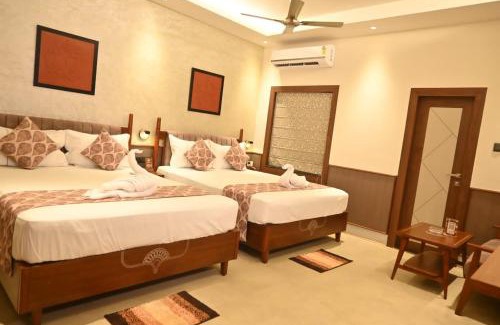 Tarapith Hotel | Hotel Sonar Bangla Tarapith